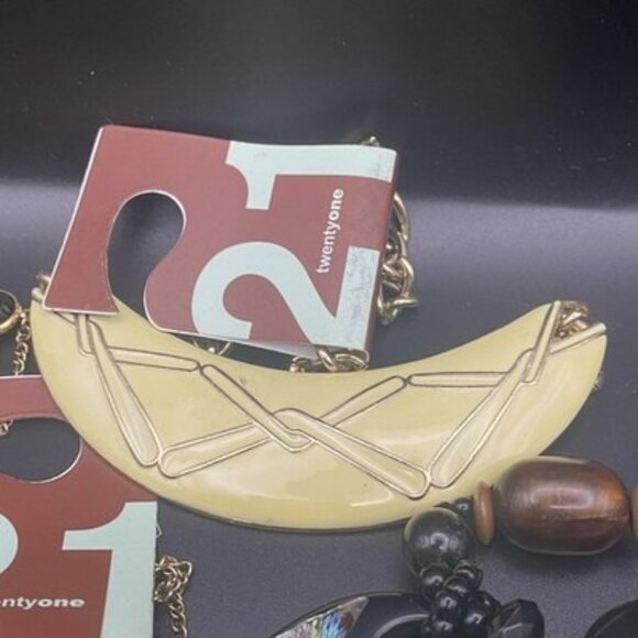 Forever 21 Jewelry Lot 9 New Tagged Pcs Bangles Bracelets Earrings Necklaces XXI - Picture 10 of 10